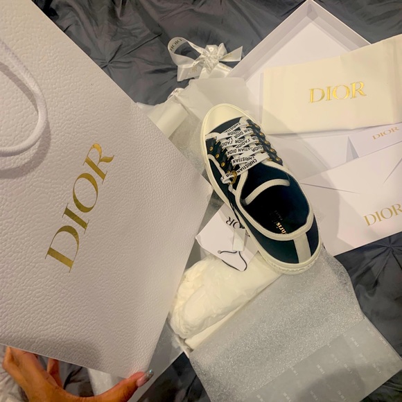 Dior women shoe - Picture 1 of 4